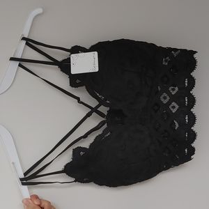Black bralette. Anemone